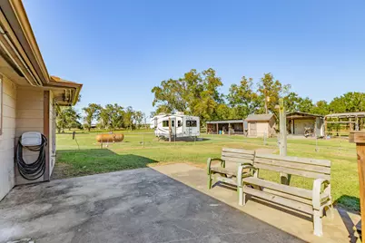 1005 County Road 164, Bay City, TX 77414 - Photo 20