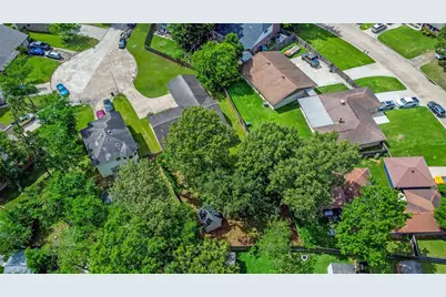 710 Razee Court, Crosby, TX 77532 - Photo 30