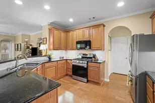25202 Glen Holly Ln, Katy, TX 77494 - Photo 6