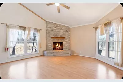 5775 Larkdale Drive, San Antonio, TX 78233 - Photo 14