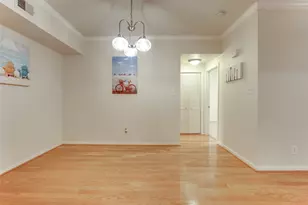 2255 Braeswood Park Dr, Houston, TX 77030 - Photo 14
