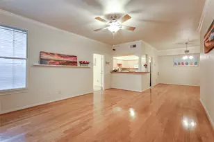 2255 Braeswood Park Dr, Houston, TX 77030 - Photo 8
