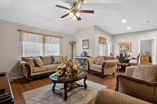 12324 New River Trl, Conroe, TX 77384 - Photo 10