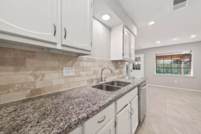 927 Comstock Springs Drive, Katy, TX 77450 - Photo 30