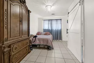 17214 Woodburn Dr Dr, Houston, TX 77049 - Photo 8