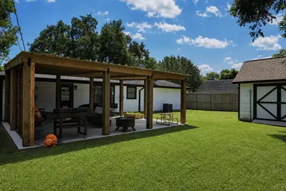 114 S Ringgold Street, West Columbia, TX 77486 - Photo 14