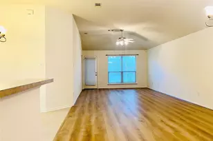 5747 Wandering Creek Dr, Richmond, TX 77469 - Photo 12