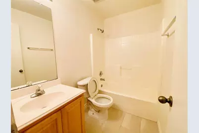 5747 Wandering Creek Drive, Richmond, TX 77469 - Photo 30