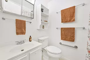 304 Avondale Ln, Friendswood, TX 77546 - Photo 18