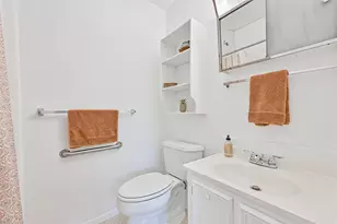 304 Avondale Ln, Friendswood, TX 77546 - Photo 22