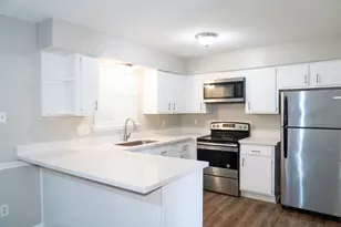 8300 Oakhaven Rd, La Porte, TX 77571 - Photo 10