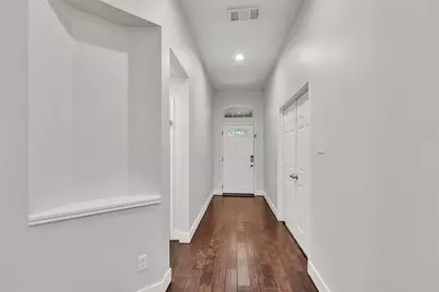 119 S Star Ridge Circle, The Woodlands, TX 77382 - Photo 4