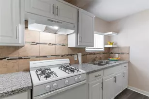 305 N Live Oak St, Houston, TX 77003 - Photo 20