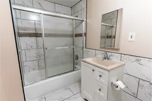 305 N Live Oak St, Houston, TX 77003 - Photo 14