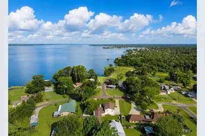 235 Lakeview Harbor, Onalaska, TX 77360 - Photo 8