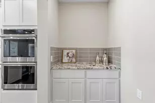 10706 Painted Crescent Ct, Cypress, TX 77433 - Photo 8