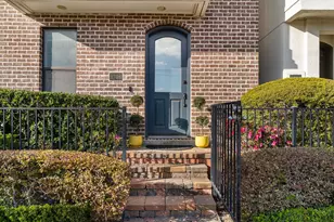 1708 Dart St, Houston, TX 77007 - Photo 2