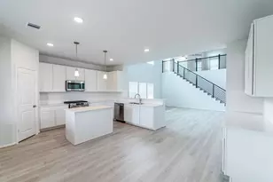 13309 Dalvay Beach Dr, Texas City, TX 77568 - Photo 10