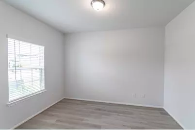 13309 Dalvay Beach Drive, Texas City, TX 77568 - Photo 2