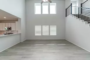 13309 Dalvay Beach Dr, Texas City, TX 77568 - Photo 4