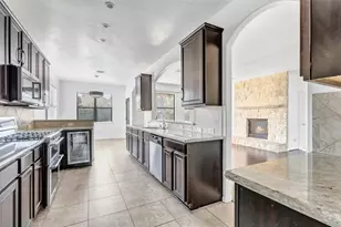 16942 Lake Willowby Ln, Houston, TX 77044 - Photo 24