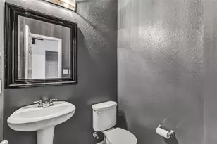 16942 Lake Willowby Ln, Houston, TX 77044 - Photo 14