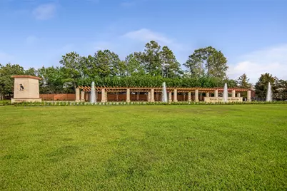 16942 Lake Willowby Lane, Houston, TX 77044 - Photo 46