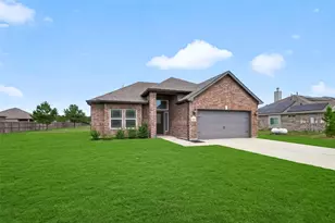 16549 Aransas St, Conroe, TX 77303 - Photo 2