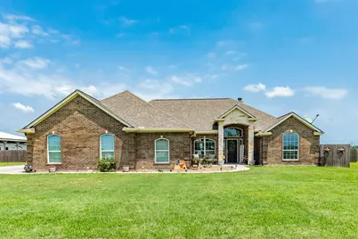 920 Quarter Horse Trail, Angleton, TX 77515 - Photo 2