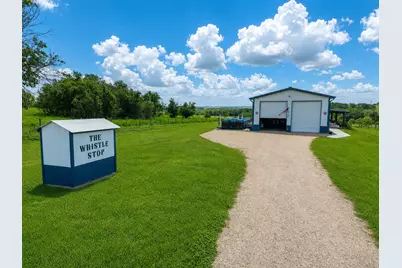7047 Falke Heinrich Road, Schulenburg, TX 78956 - Photo 30