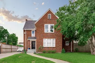 2208 Blodgett St, Houston, TX 77004 - Photo 1