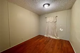 4730 Bayou Ln, Rosharon, TX 77583 - Photo 10