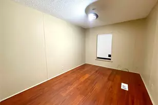 4730 Bayou Ln, Rosharon, TX 77583 - Photo 12