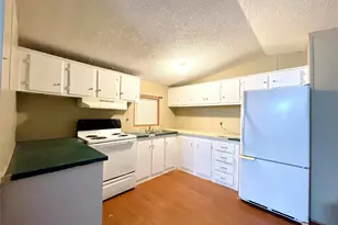 4730 Bayou Ln, Rosharon, TX 77583 - Photo 4