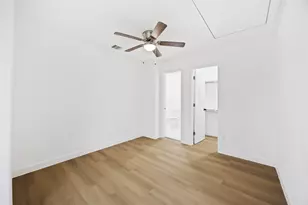 8116 De Priest Unit A B, Houston, TX 77088 - Photo 6