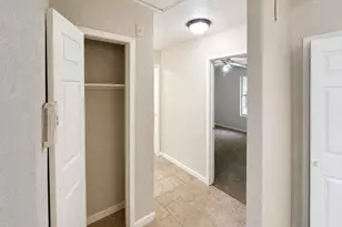 11919 Greenmesa Dr, Houston, TX 77044 - Photo 28