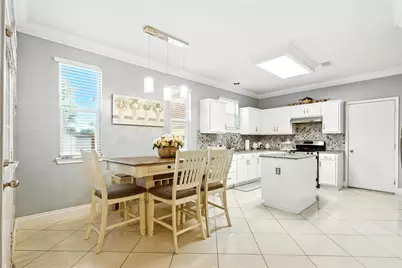 9238 Quercus Circle, Houston, TX 77075 - Photo 4