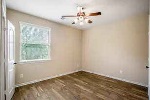 11210 Misty Willow Ln, Tomball, TX 77375 - Photo 12