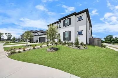 10235 Forest Lake Drive, Missouri City, TX 77459 - Photo 2