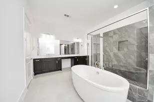 10235 Forest Lake Dr, Missouri City, TX 77459 - Photo 26