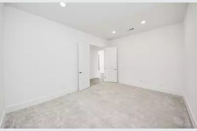 10235 Forest Lake Drive, Missouri City, TX 77459 - Photo 8