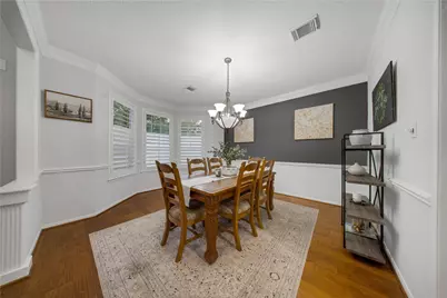 79 N Cochrans Green Circle, The Woodlands, TX 77381 - Photo 6