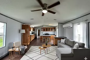 2523 Oyster Creek Bend, Oyster Creek, TX 77541 - Photo 10