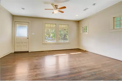 610 Columbia Street, Houston, TX 77007 - Photo 10