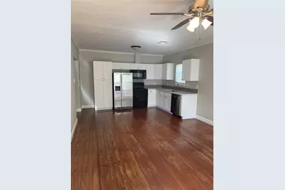 517 Atchison Street, Sealy, TX 77474 - Photo 1