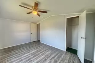 2525 Oyster Creek Bend, Oyster Creek, TX 77541 - Photo 10