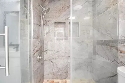 6418 Cambridge Glen Lane, Houston, TX 77035 - Photo 18