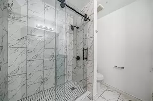 9227 Vickijohn Dr, Houston, TX 77031 - Photo 30