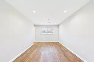 2804 Daisy St, Dickinson, TX 77539 - Photo 18