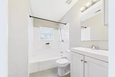 2804 Daisy Street, Dickinson, TX 77539 - Photo 34